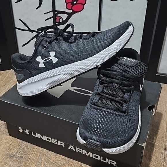 Under Armour Charged Persuit Shoes‎ 6 NWB - Picture 1 of 10